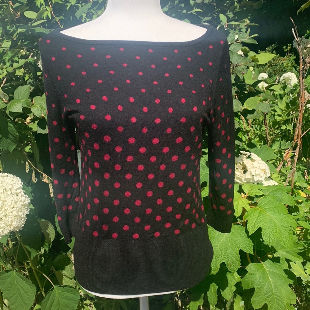 3/4 sleeve, ballet-neck, sweater excellent condition.